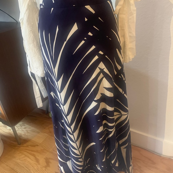 Maxi skirt - Picture 2 of 4